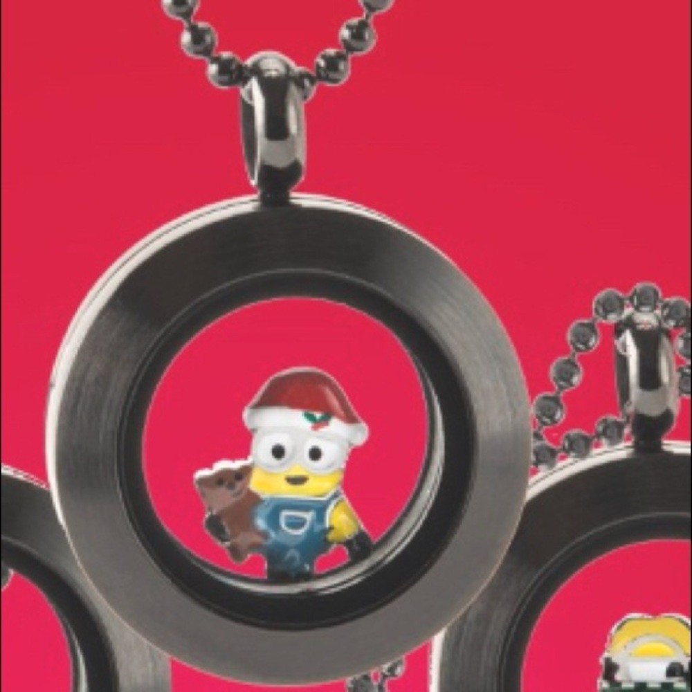 Minions necklace,Limited edition,Christmas